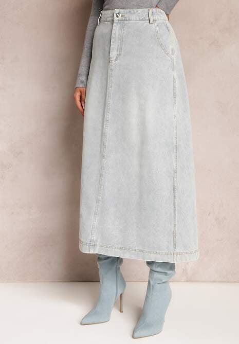 Jasnoniebieska Jeansowa Spódnica Maxi o Rozkloszowanym Kroju z Paskiem Teviva