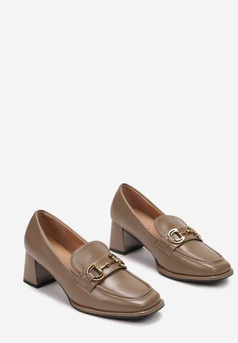Ciemnobeżowe Mokasyny z Klamerką na Słupku Vaila