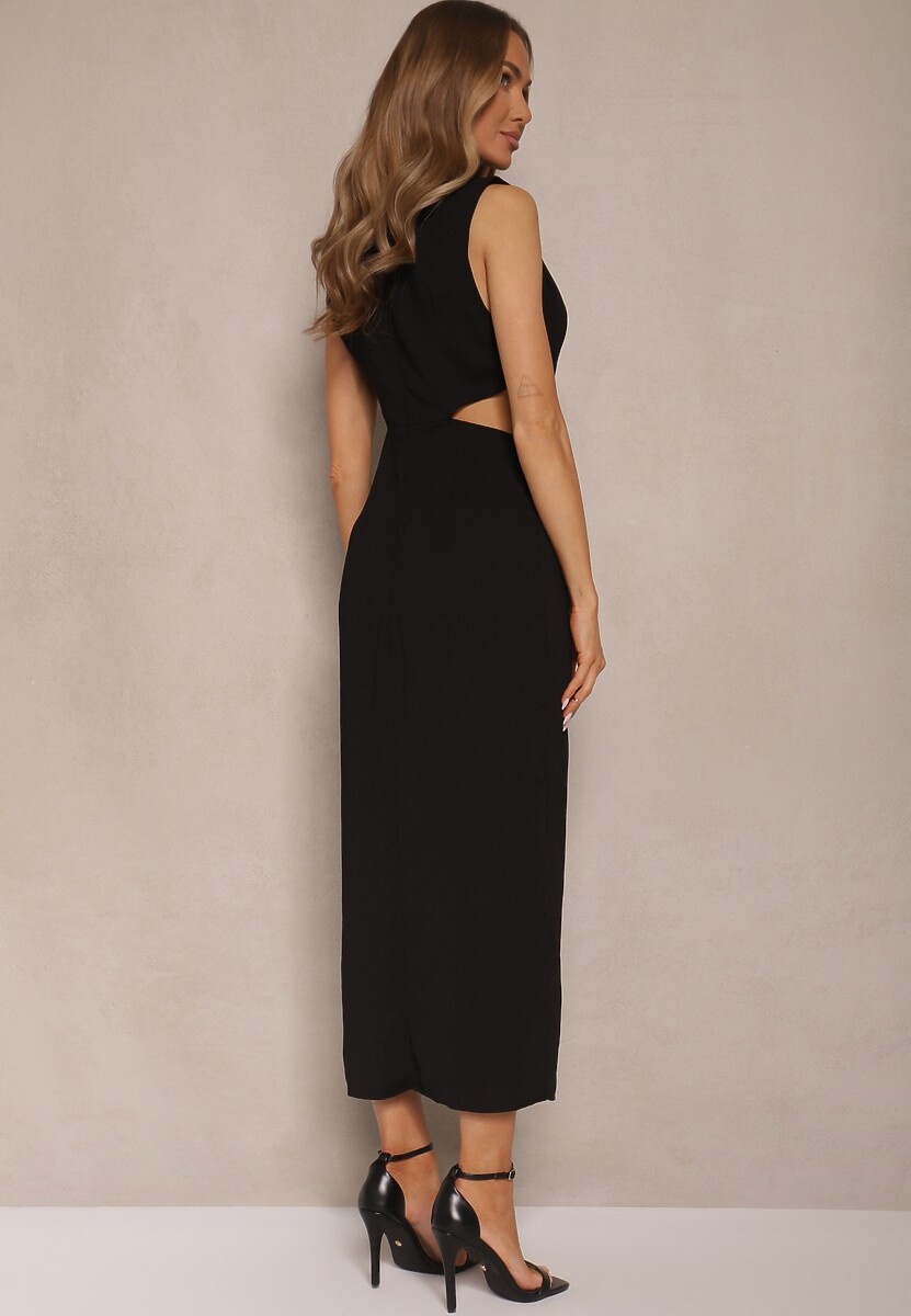 Czarna Sukienka z Rozkloszowanym Dołem Ozdobiona Wycięciami w Talii i Metalicznym Detalem Galanissa