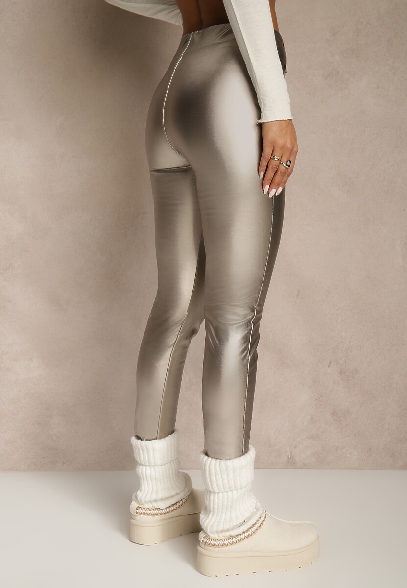 Szampańskie Legginsy High Waist z Imitacji Skóry z Gumką w Pasie Ozdobione Guzikami Sinairis