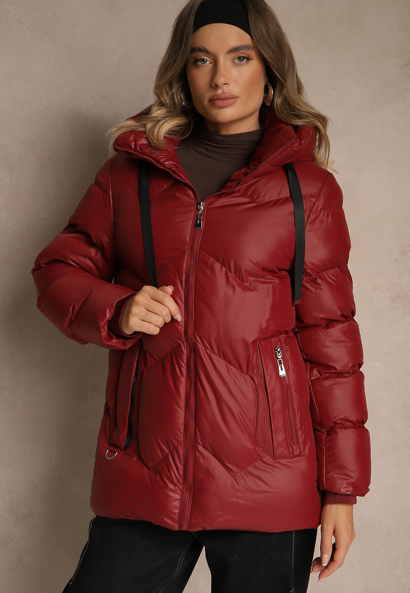 Bordowa Kurtka Pikowana z Kapturem i Sznurkami Oleanesa