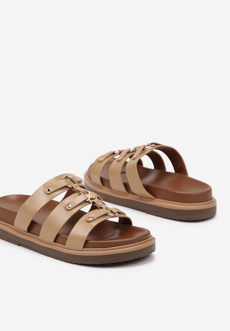 Ciemnobeżowe Klapki na Platformie Ozdobione Metalicznymi Wstawkami Eloneira
