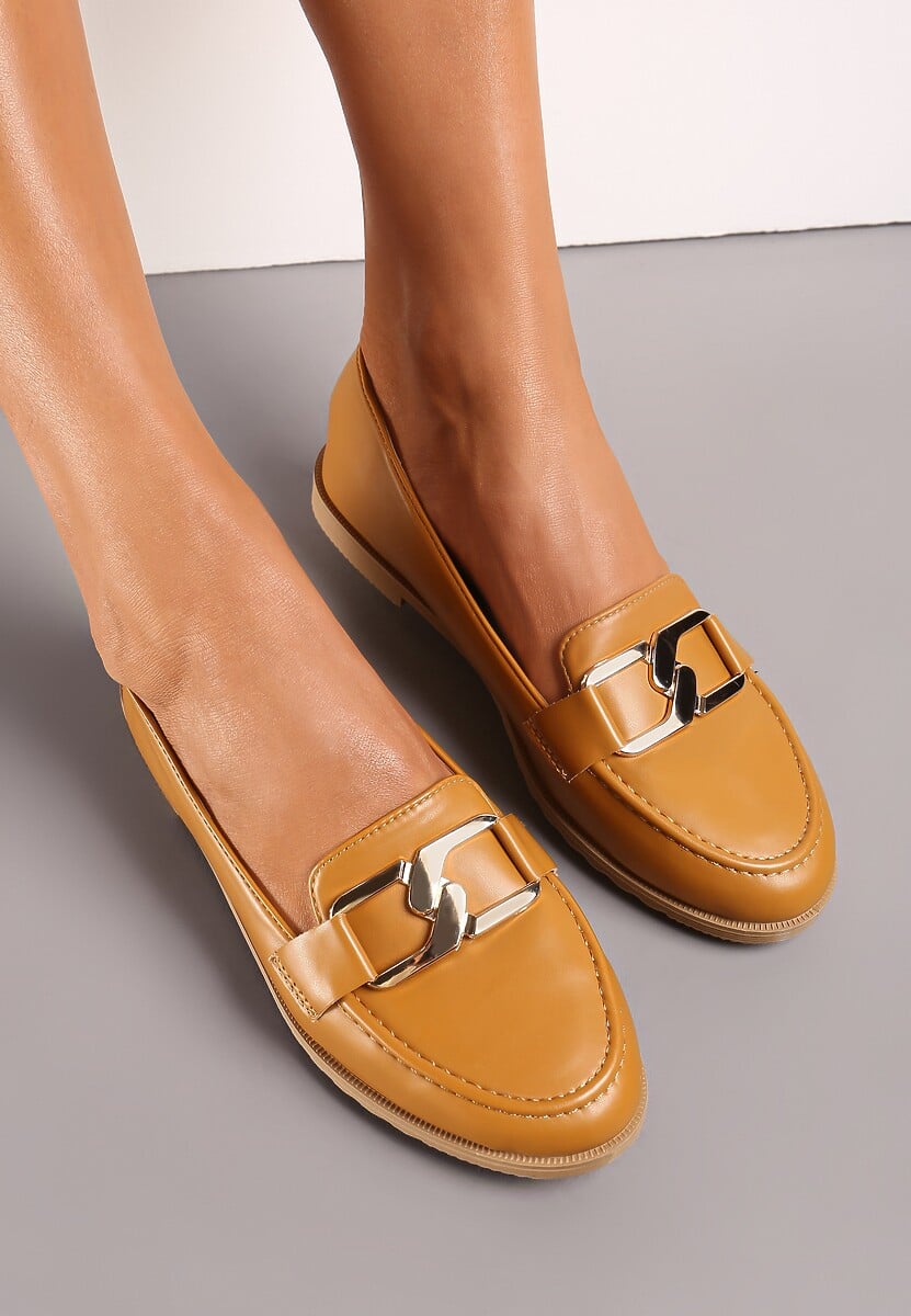 Brązowe Płaskie Mokasyny z Klamerką i Przeszyciem z Przodu Talda