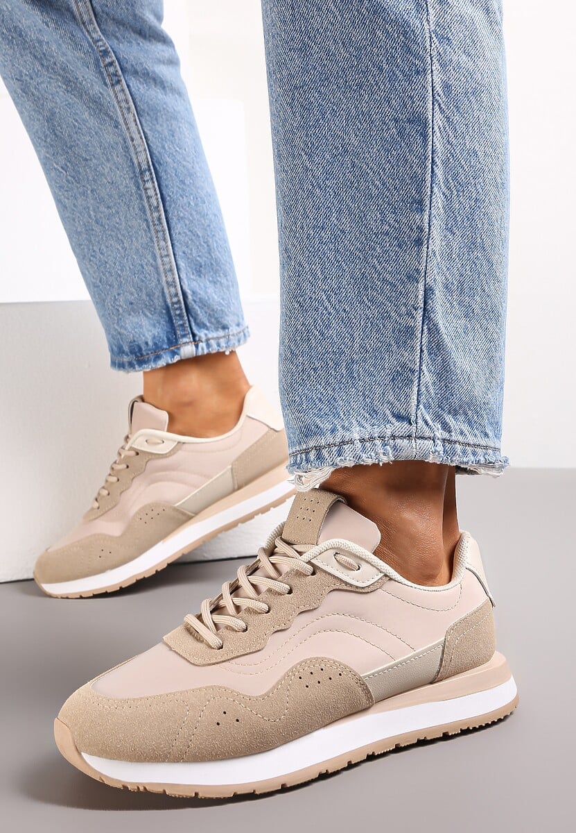 Ciemnobeżowe Sneakersy Zdobione Wstawkami z Imitacji Skóry Fayela