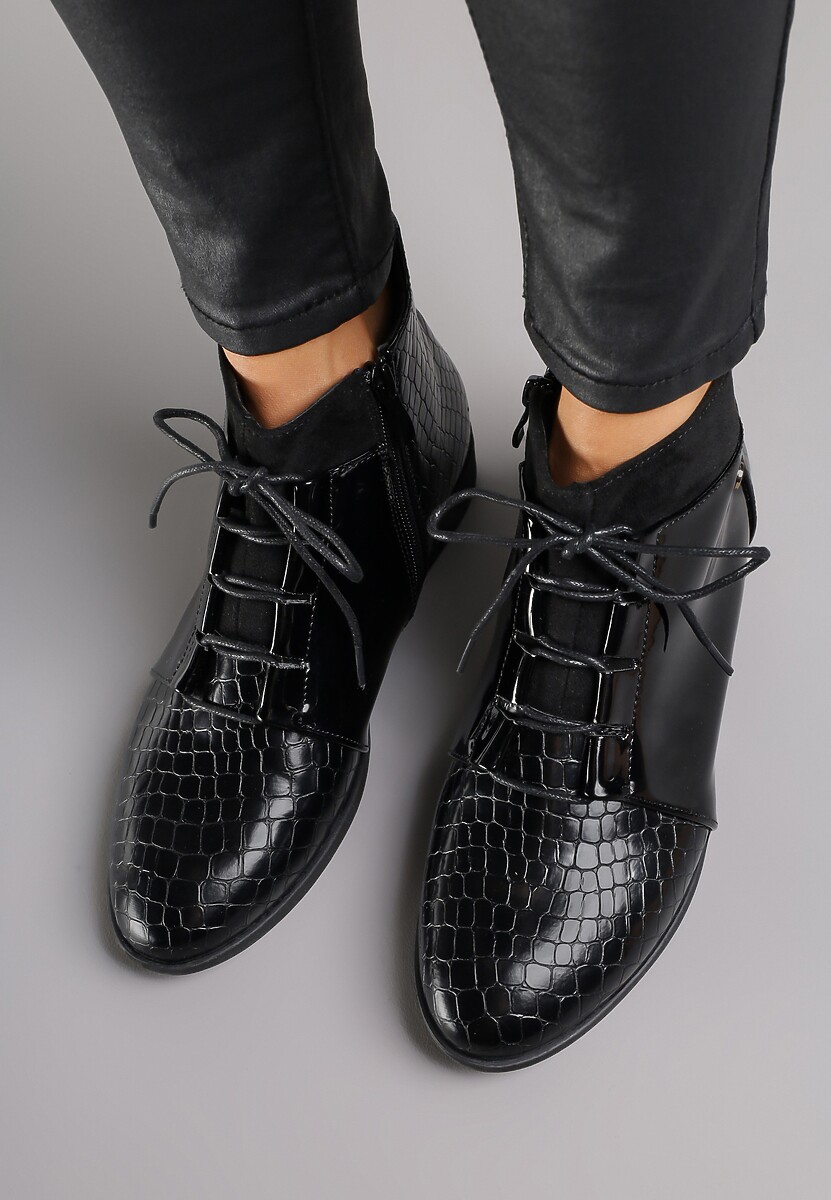 Czarne Eleganckie Botki Vices ze Sznurowaną Cholewką Vlerrie