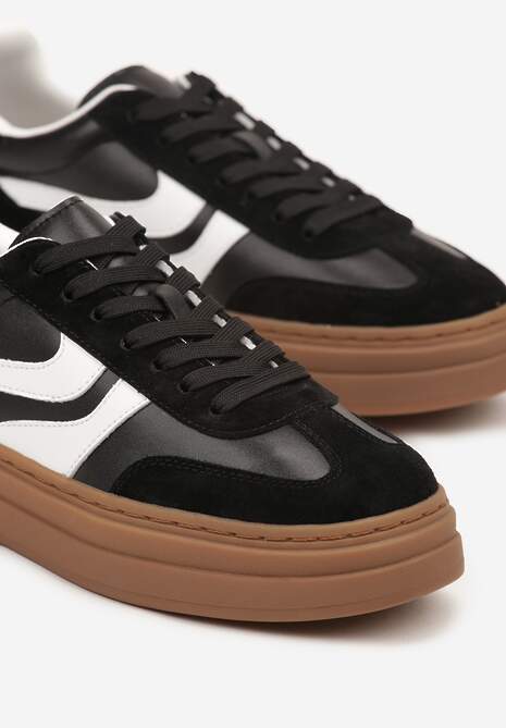 Czarne Zamszowe Sneakersy Tenisówki Ozdobione Geometrycznym Motywem Nalivette