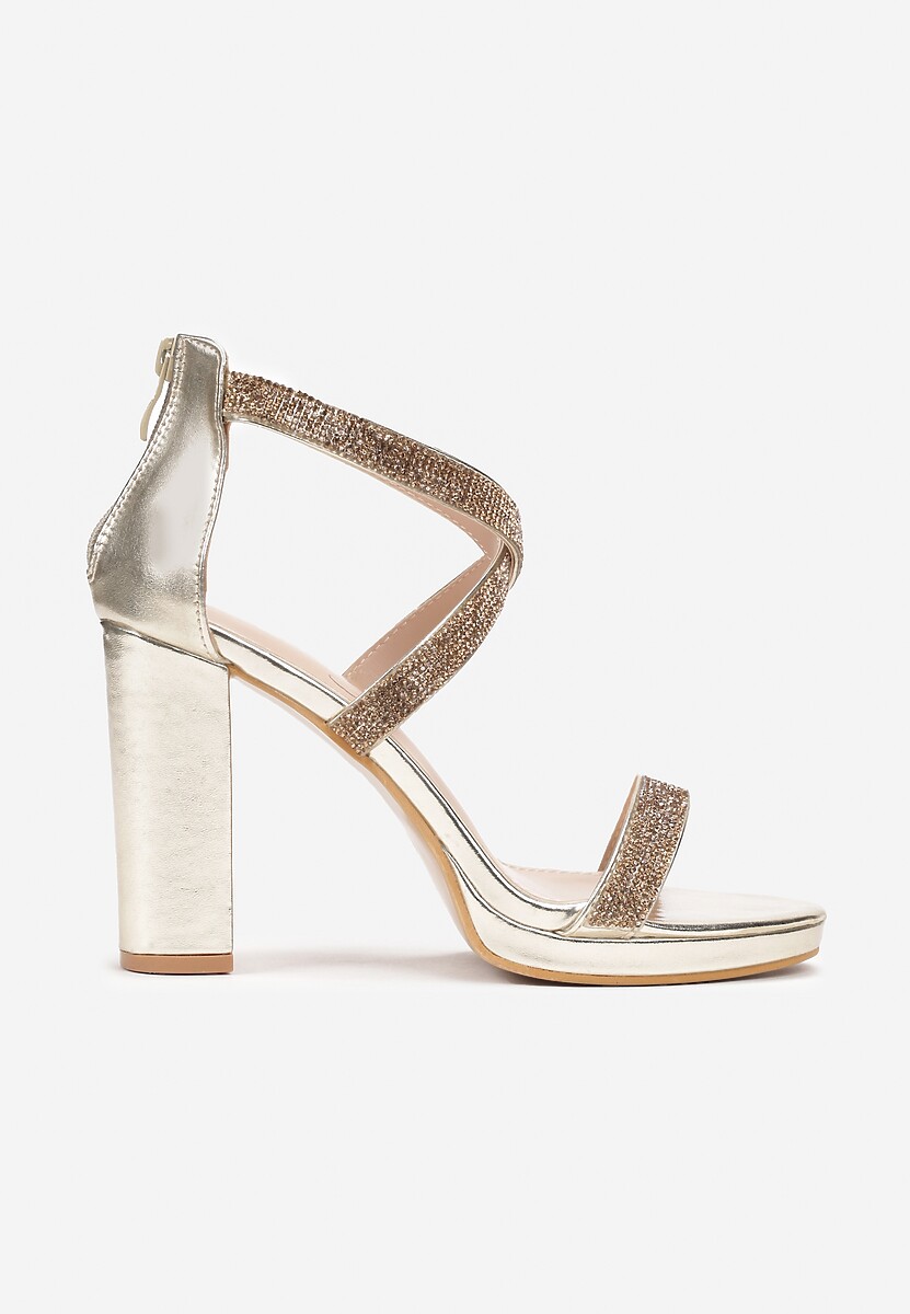 Złote Sandały z Paskami w Cyrkonie na Słupku Aldotha