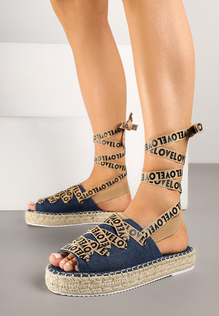 Granatowe Sandały na Plecionej Podeszwie z Dekoracyjnymi Sznurówkami Palindra