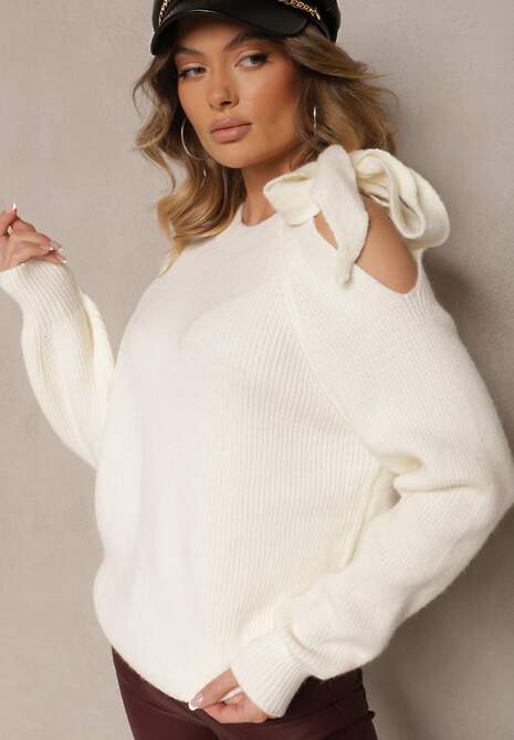 Biały Sweter z Ozdobnym Wiązaniem i Wycięciem na Ramieniu Eledi