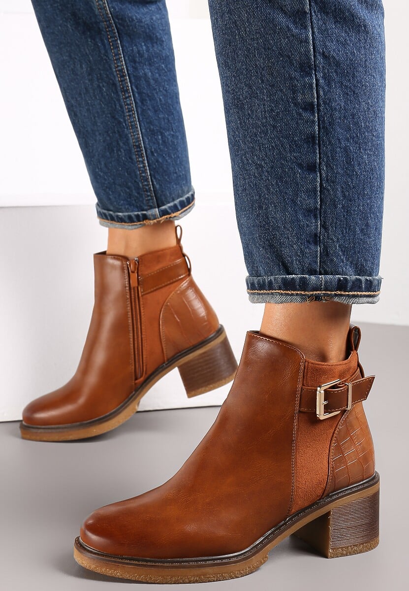 Brązowe Botki na Słupku Bersa