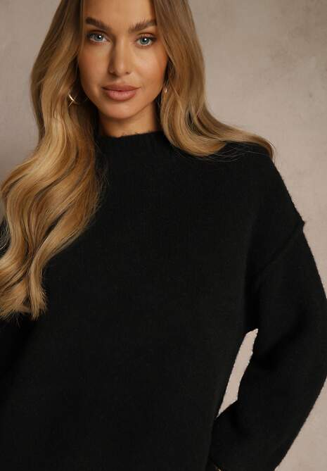 Czarna Dzianinowa Sukienka z Dodatkiem Wełny o Pudełkowym Kroju Nesava