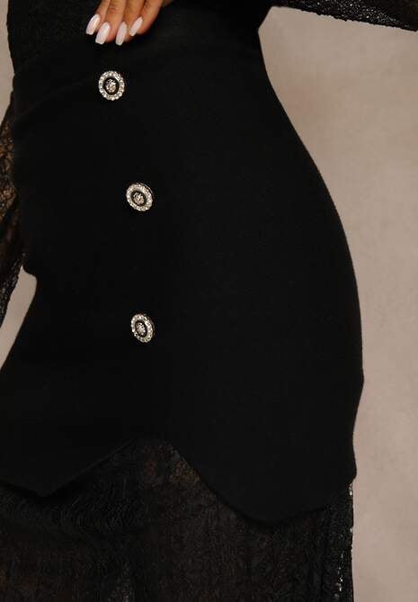 Czarna Spódnica z Dzianiny z Wiskozą z Koronkowym Dołem Zdobiona Guzikami Sewune