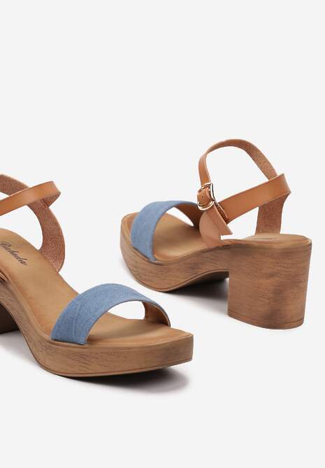 Niebieskie Sandały na Klocku z Imitacji Drewna Zapinane wokół Kostki Effique
