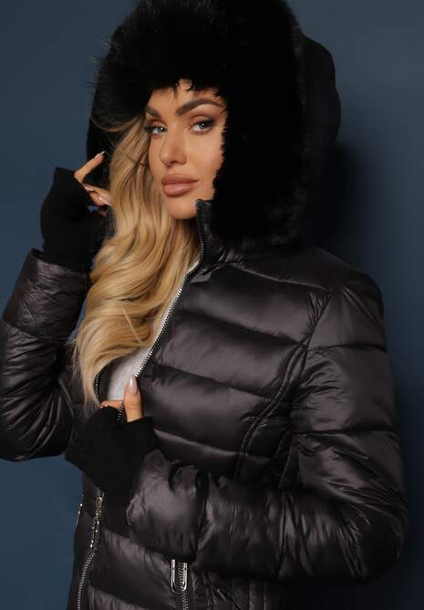 Czarna Kurtka Długa Pikowana z Kapturem Yine