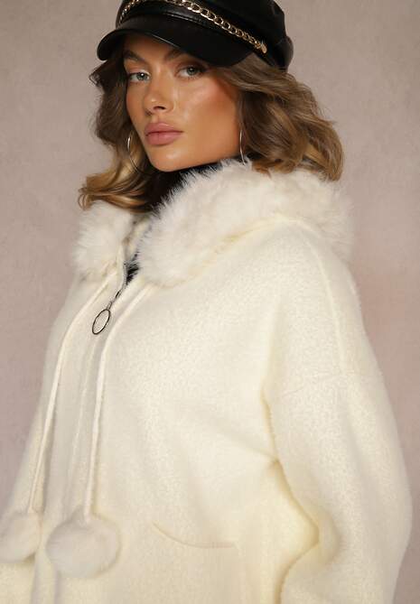 Jasnobeżowa Bluza z Wełną Wiskozą Kapturem Odpinanym Futerkiem i Pomponami Delailith