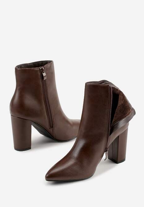 Brązowe Klasyczne Botki na Słupku z Noskiem w Szpic Tavitta