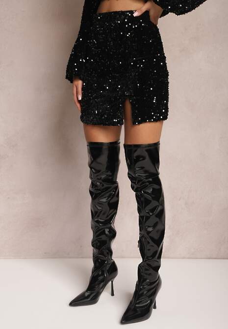 Czarna Dopasowana Mini Spódnica Ozdobiona Cekinami i Wycięciem z Gumką w Talii Kajari