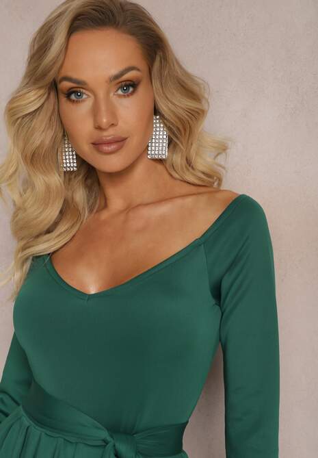 Zielona Sukienka Midi o Rozszerzanym Kroju z Paskiem w Talii i Dekoltem w Serek Vividia