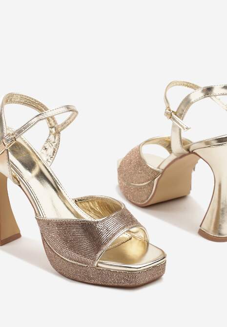 Złote Sandały na Stożku i Platformie Ozdobione Cyrkoniami Varnell