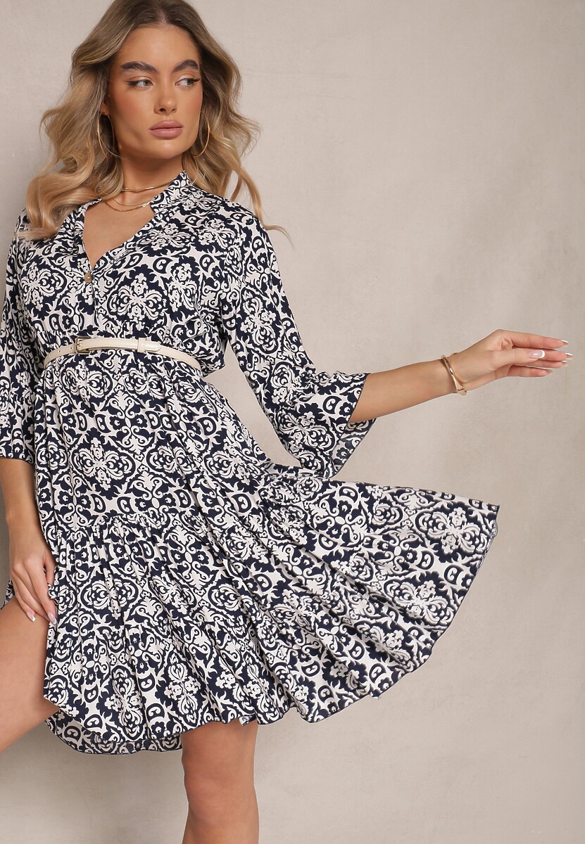 Zielona Rozkloszowna Sukienka z Bawełny w Ornamentalny Wzór z Falbaną Lanariella