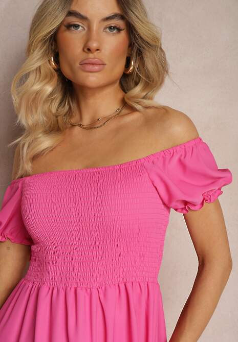 Różowa Sukienka z Gumeczkami w Talii i Przy Dekolcie z Rozkloszowanym Dołem Anideta