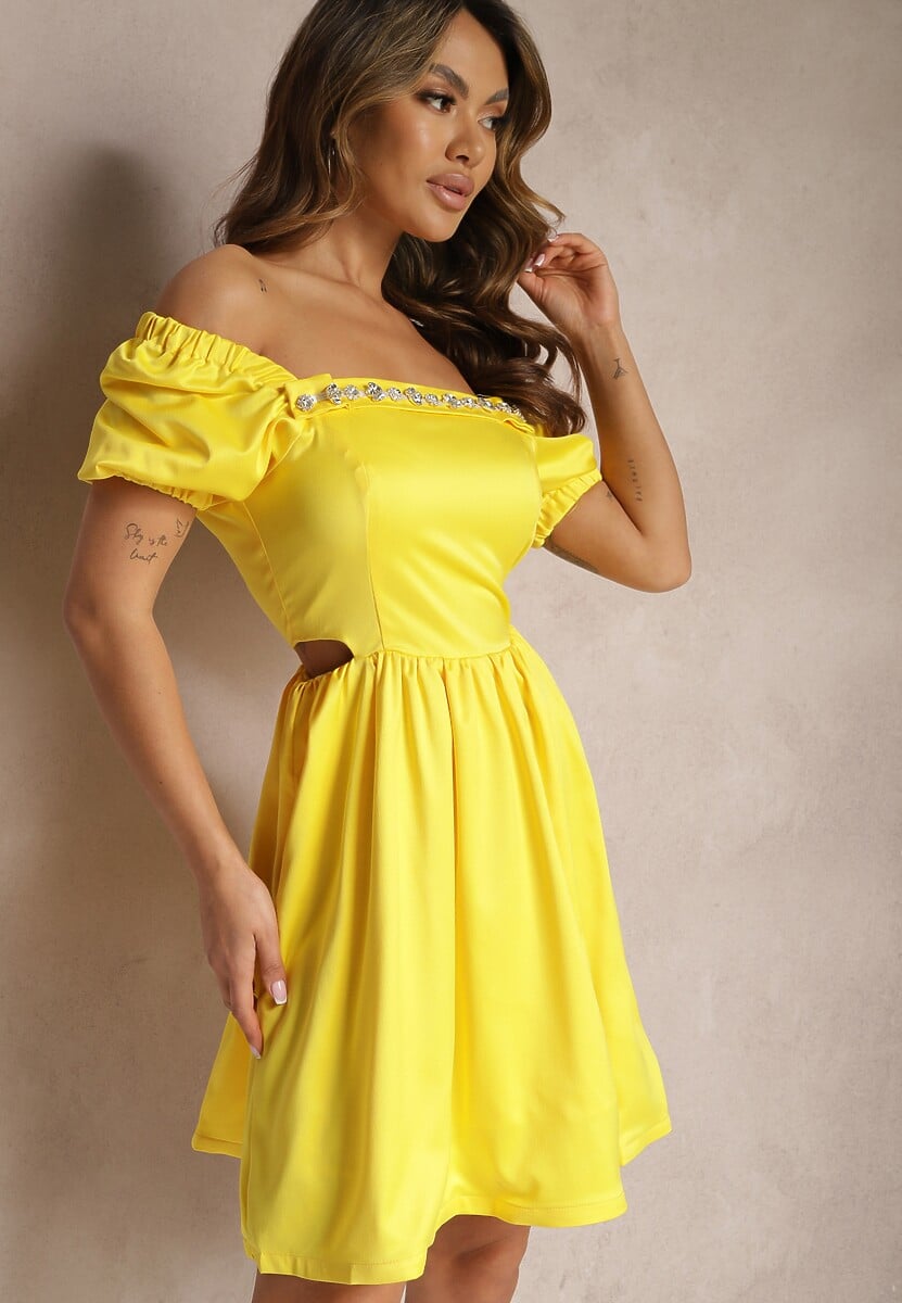 Niebieska Rozkloszowana Sukienka Mini z Wycięciami po Bokach i Cyrkoniami na Dekolcie Erelasia