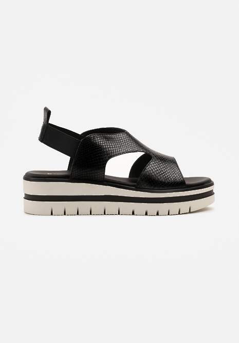 Czarne Sandały na Platformie Ozdobione Tłoczeniem Mevalisse