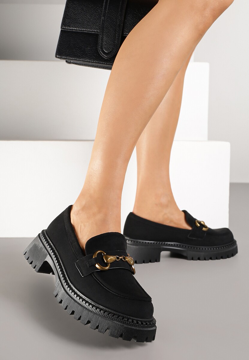 Czarne Mokasyny Ozdobione Klamrą Drekkia