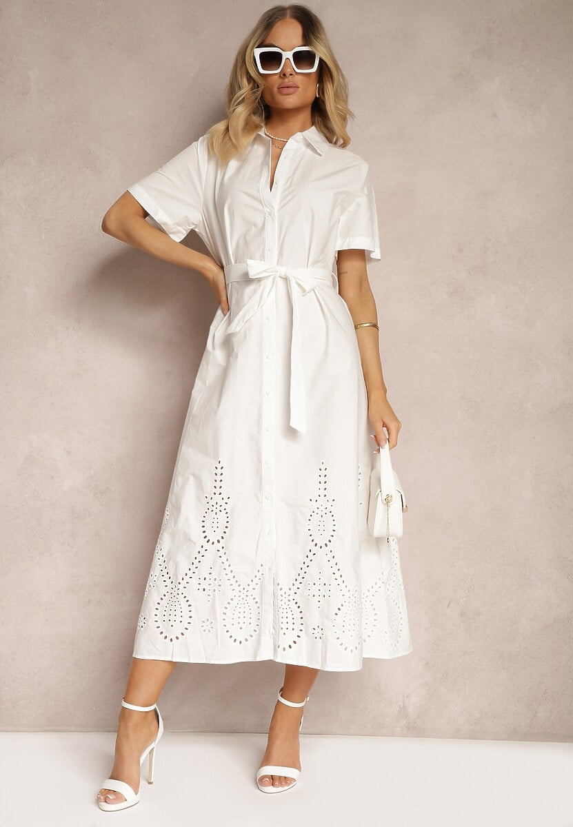 Biała Bawełniana Sukienka o Ażurowym Wykończeniu z Paskiem w Talii Zapinana na Guziki Dimosha