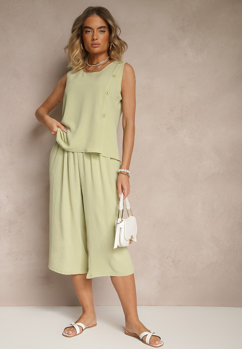 Jasnozielony Komplet Spodnie 3/4 Luźne i Koszulka bez Rękawów Ozdobiona Guzikami Ravione