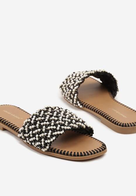 Czarne Płaskie Klapki Ozdobione Koralikami Soralia