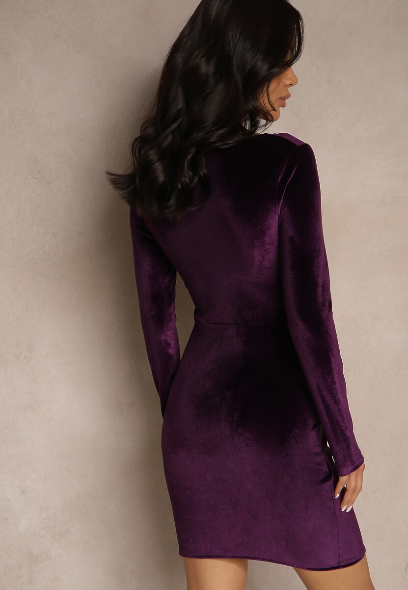 Fioletowa Sukienka Welurowa z Kopertowym Dekoltem Lenalin