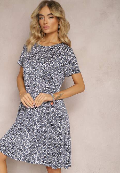 Niebieska Rozkloszowana Sukienka w Ornamentalny Wzór z Wiskozy Oflia