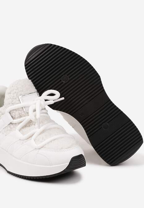 Białe Sneakersy Zimowe z Futerkiem Barankiem na Niskiej Platformie Zinethia