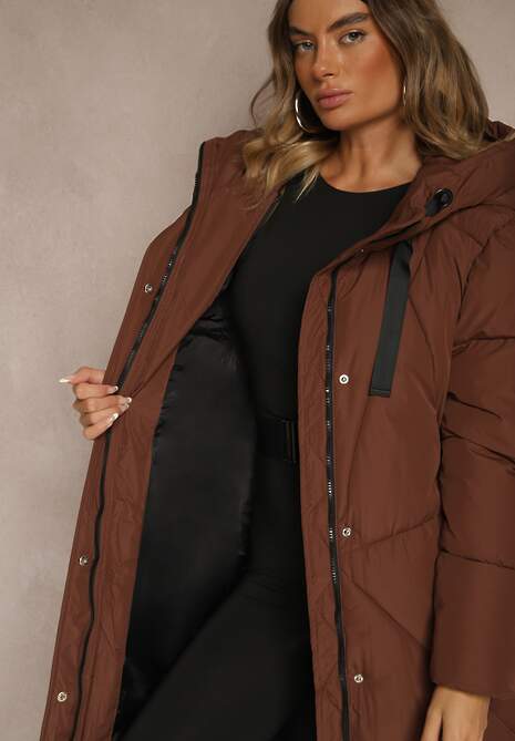Brązowa Pudełkowa Kurtka o Długim Kroju z Pikowanymi Przeszyciami Kapturem i Kieszeniami Calatta