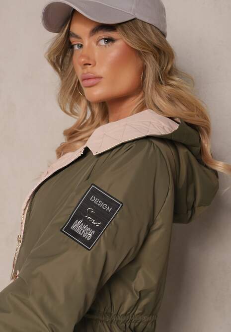 Ciemnozielona Kurtka o Kroju Parki z Kapturem i Ściągaczem w Talii Zizana