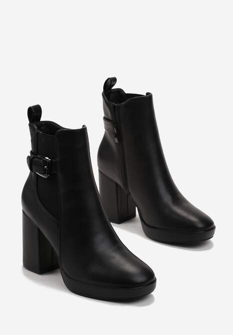 Czarne Botki na Słupku i Niskiej Platformie Ndidi