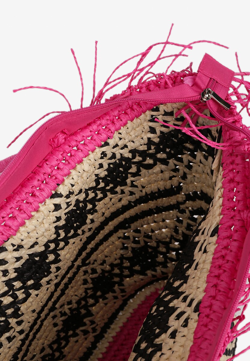 Beżowo-Różowa Torebka z Plecionki Ozdobiona Frędzlami Zapinana na Zamek Błyskawiczny Timazella