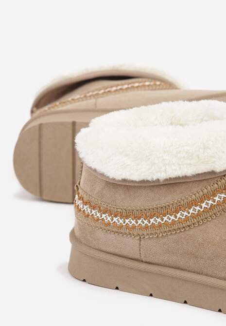 Ciemnobeżowe Rustykalne Śniegowce z Imitacji Zamszu z Haftem i Futerkiem Zetilda