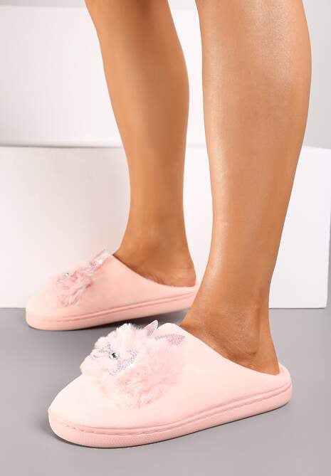Różowe Kapcie na Płaskiej Podeszwie z Cyrkoniami i Futerkiem Dezilie