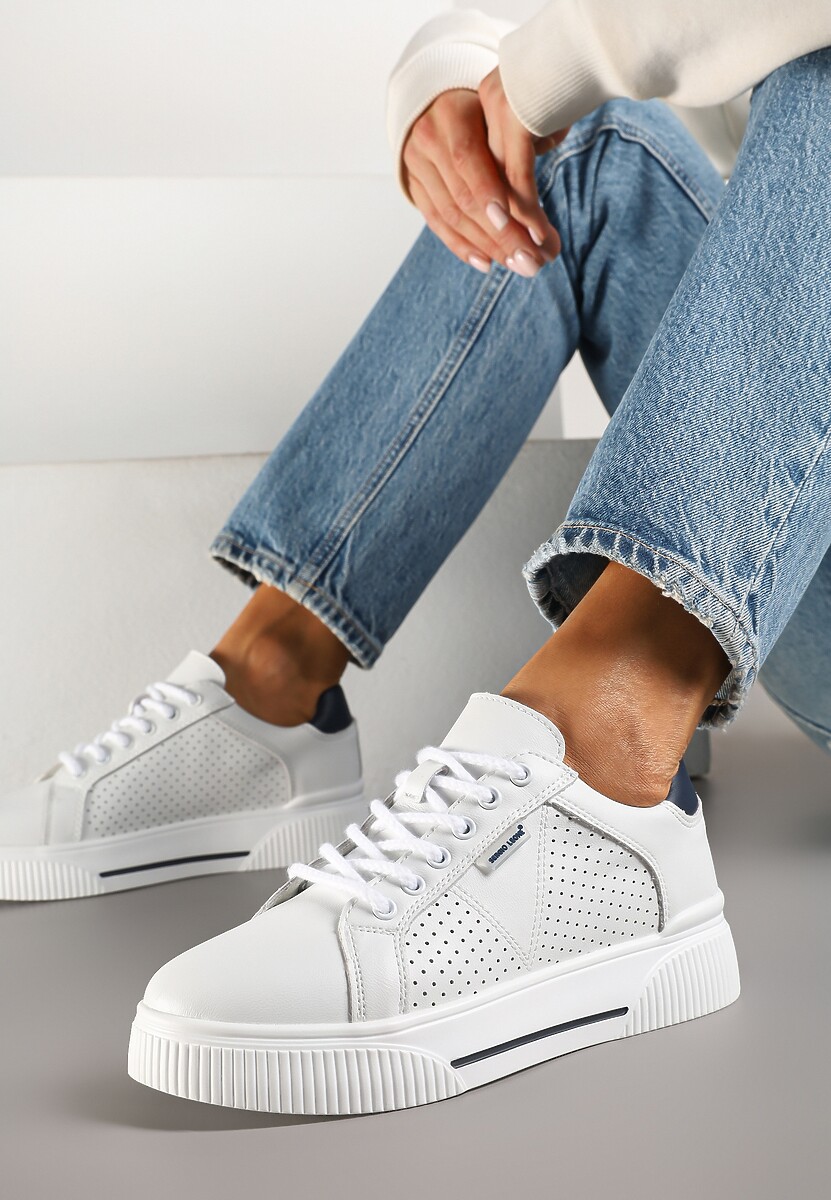 Złote Sneakersy Typu Tenisówki ze Skóry Naturalnej z Ozdobną Perforacją Vivallie