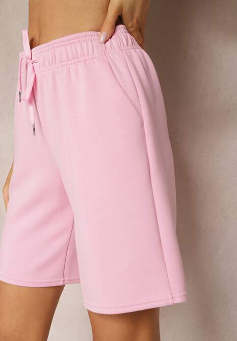Jasnoróżowe Klasyczne Szorty do Kolan z Gumką w Pasie Fermatia