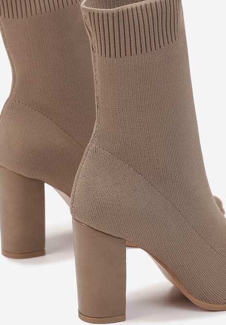 Beżowe Botki z Elastyczną Cholewką Penthis