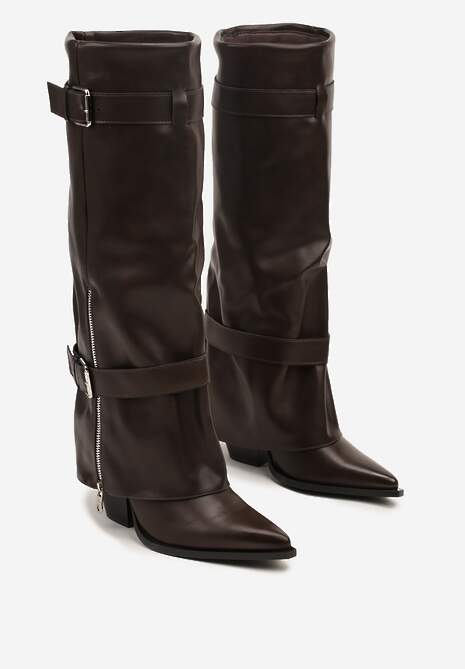 Brązowe Kozaki na Stożku z Cholewką Imitującą Nogawkę z Klamrami i Suwakiem Erseria