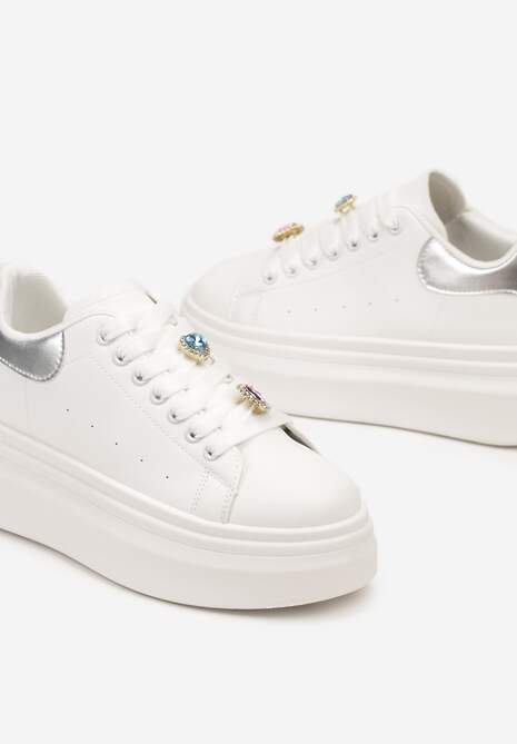 Biało-Srebrne Sneakersy na Platformie z Aplikacjami na Sznurówkach Neveahra