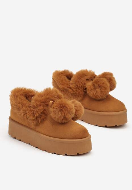Brązowe Śniegowce na Platformie z Pomponami i Ozdobnym Sztucznym Futerkiem Iriviane