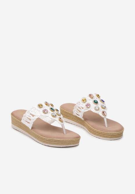 Białe Klapki Japonki z Ażurową Plecionką i Biżuteryjnymi Kryształkami Ansidela