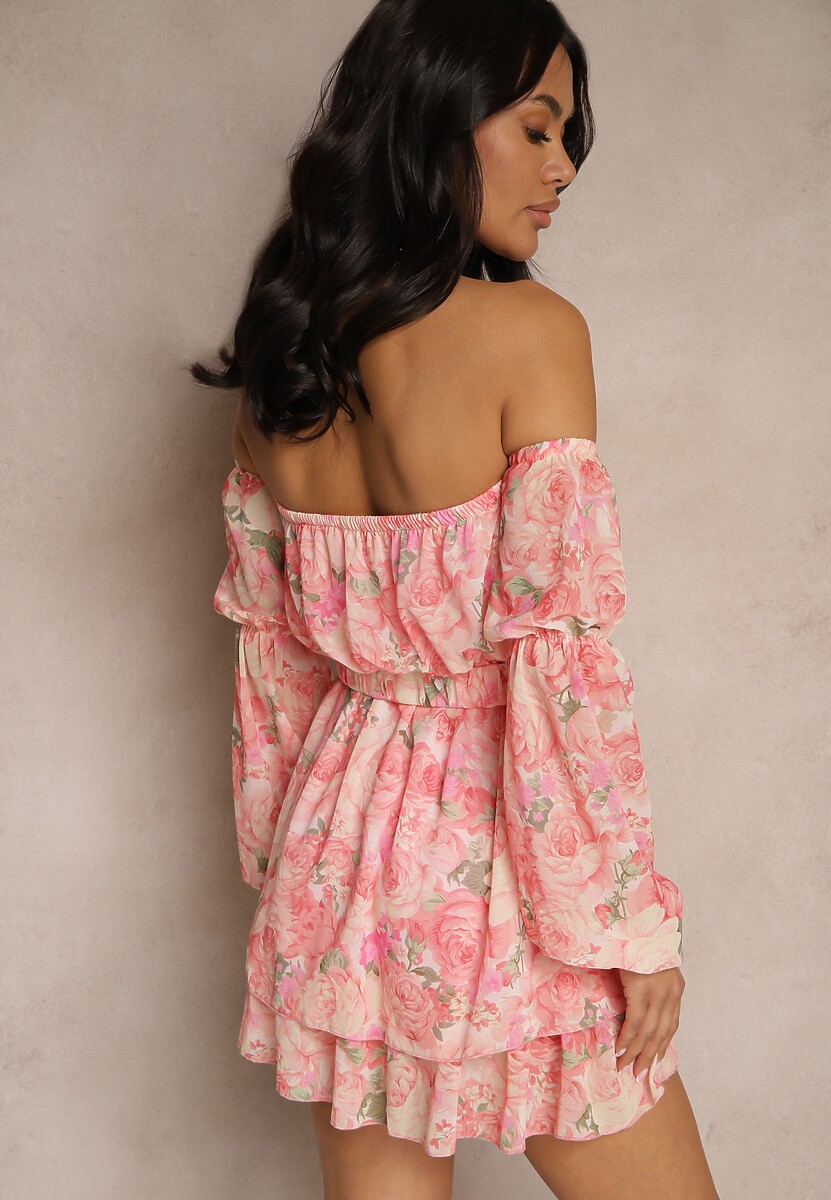 Jasnoróżowa Sukienka Hiszpanka z Wiskozy w Kwiaty z Paskiem i Falbanami Zelmoi