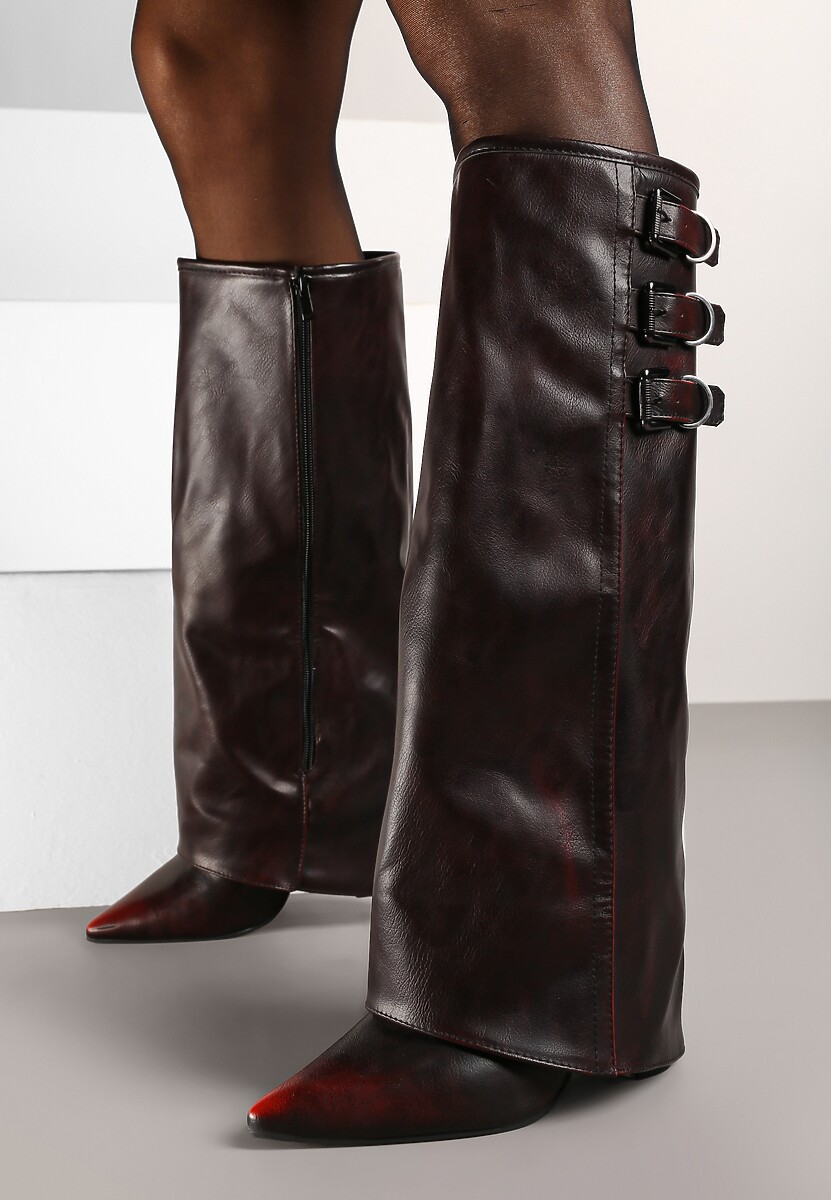 Bordowe Kozaki na Słupku z Wywiniętą Cholewką Klamrami i Paskami Renniel