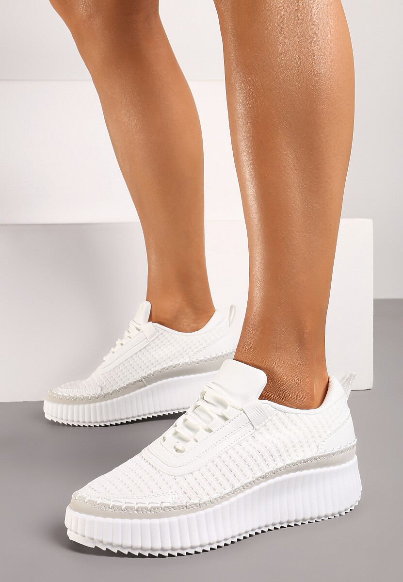 Białe Sznurowane Sneakersy na Grubej Podeszwie do Kostki Pasapia